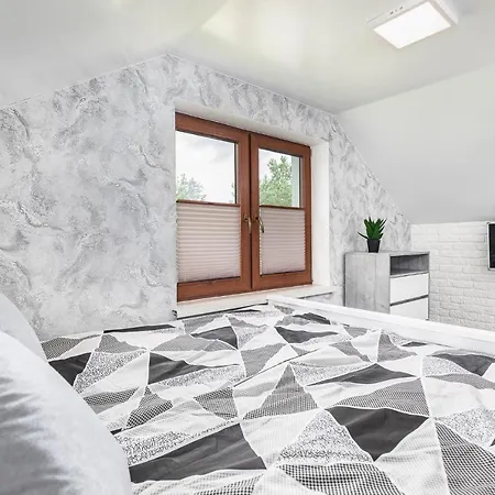 Nyaraló Przystan 44 *